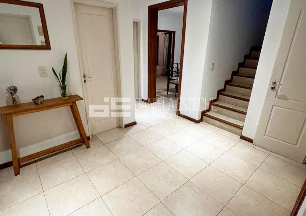 Ayres de Pilar casa en alquiler 4