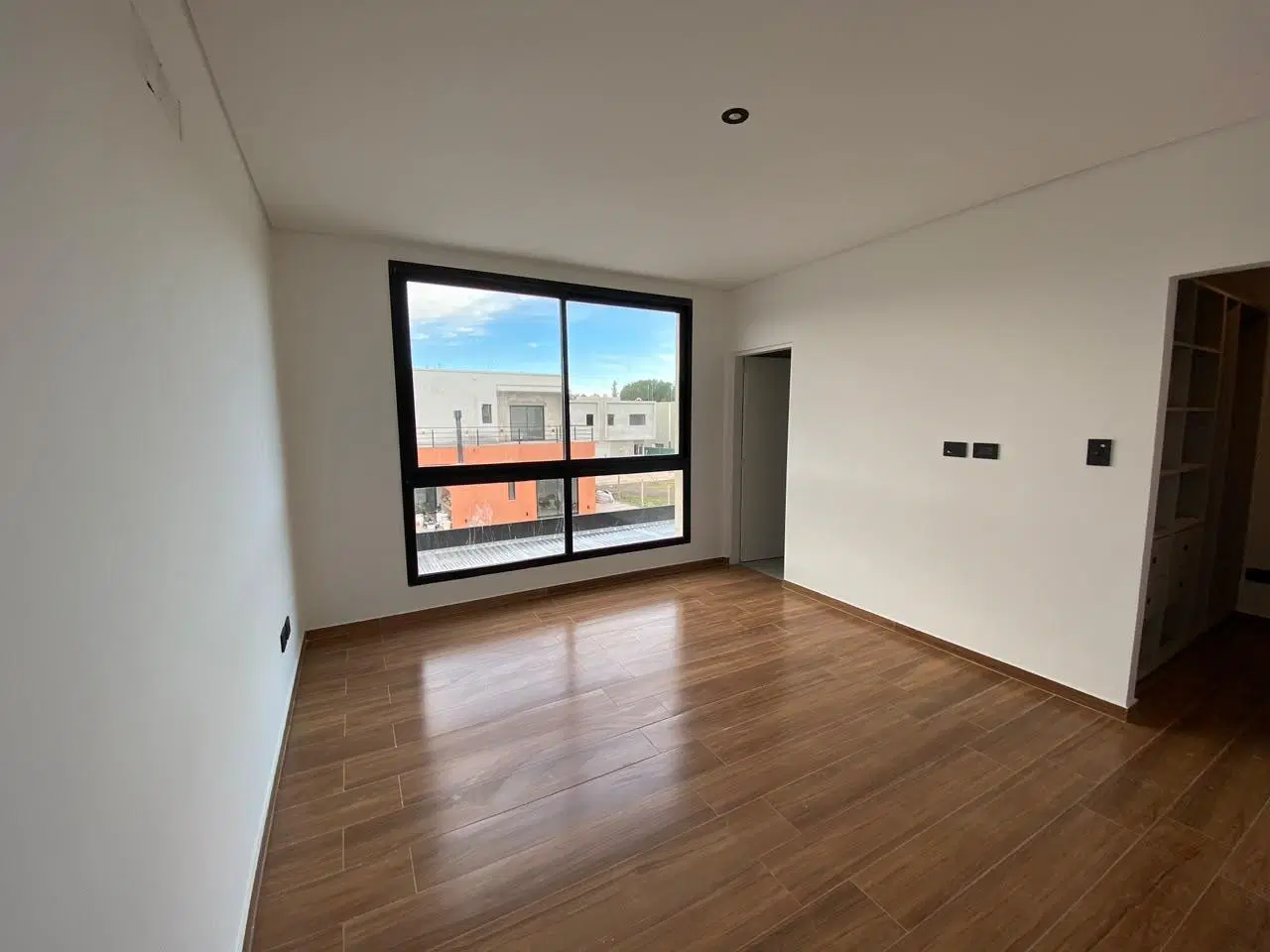 Casa Twin en Spring Park 2