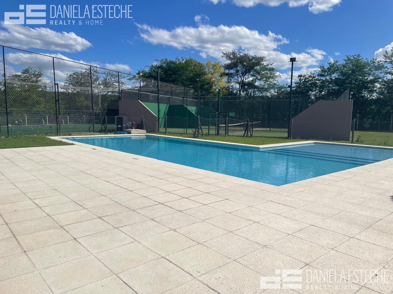 Foto de CASA VENTA PILAR EL ALJIBE 5 AMBIENTES, imagen 1