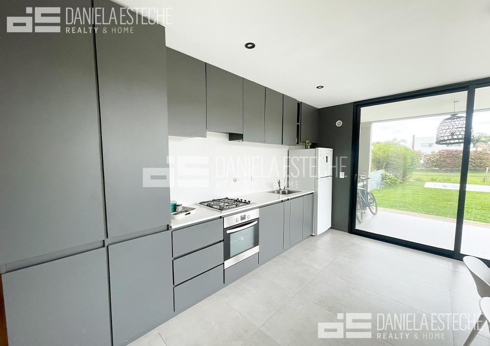 Foto de Casa Santa Elena en una planta, imagen 3