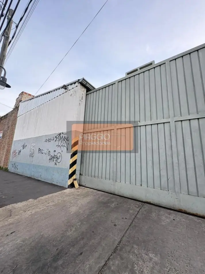 GALPON IMPORTANTE CON OFICINAS EN DOS PLANTAS 1