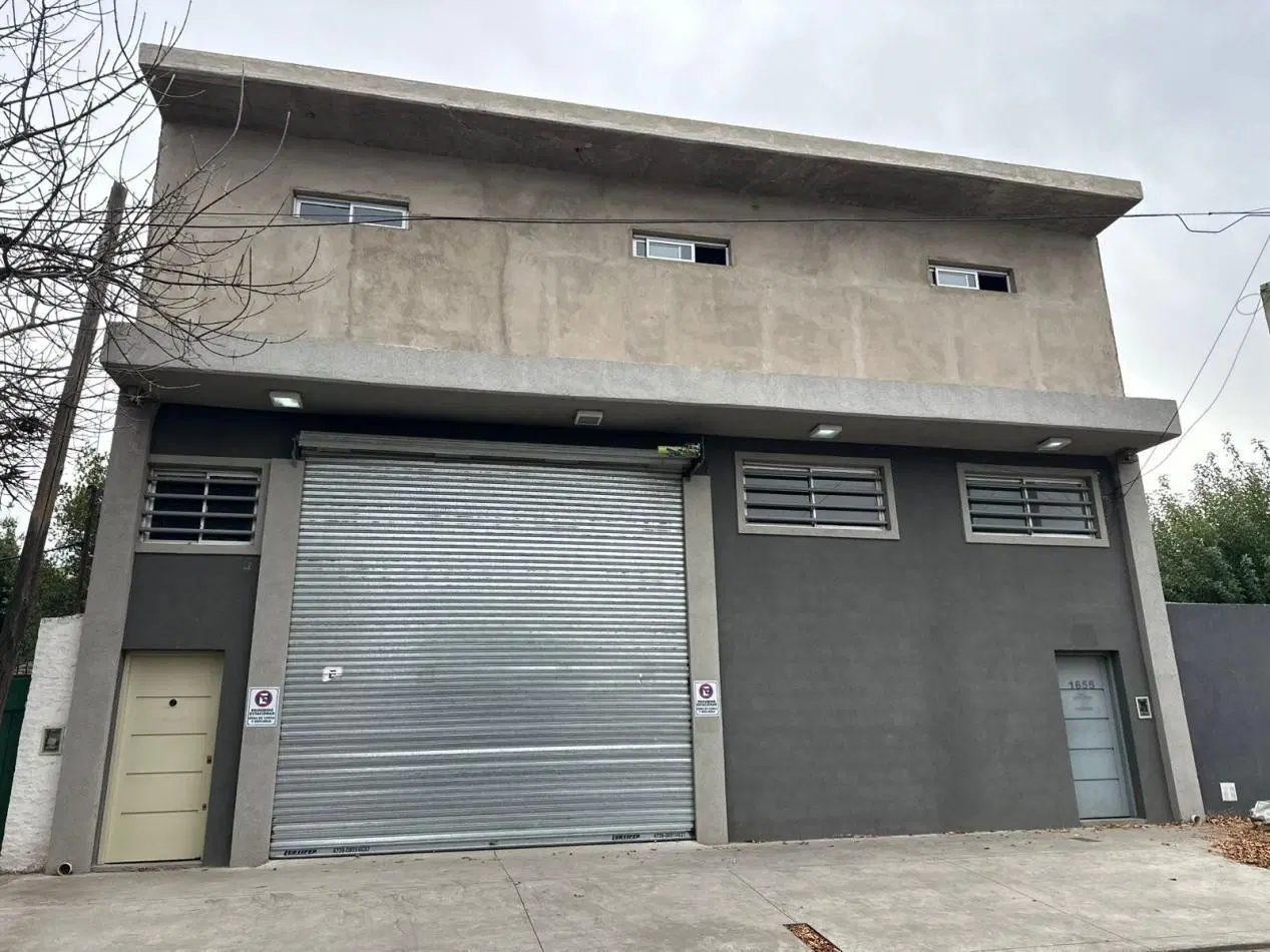 ALQUILER GALPON DE 480M2 - LOMA HERMOSA 3