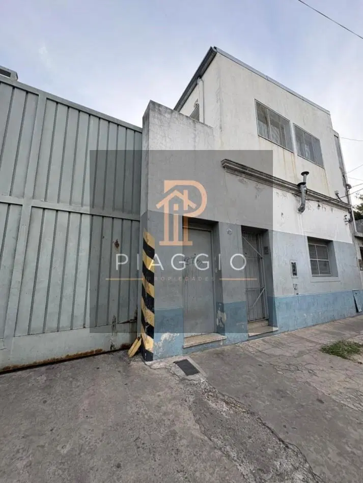 GALPON IMPORTANTE CON OFICINAS EN DOS PLANTAS 2
