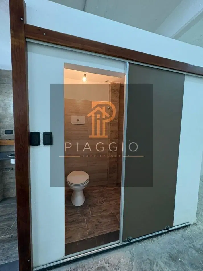 LOCAL EN ALQUILER SOBRE AV. MITRE IMPECABLE 5
