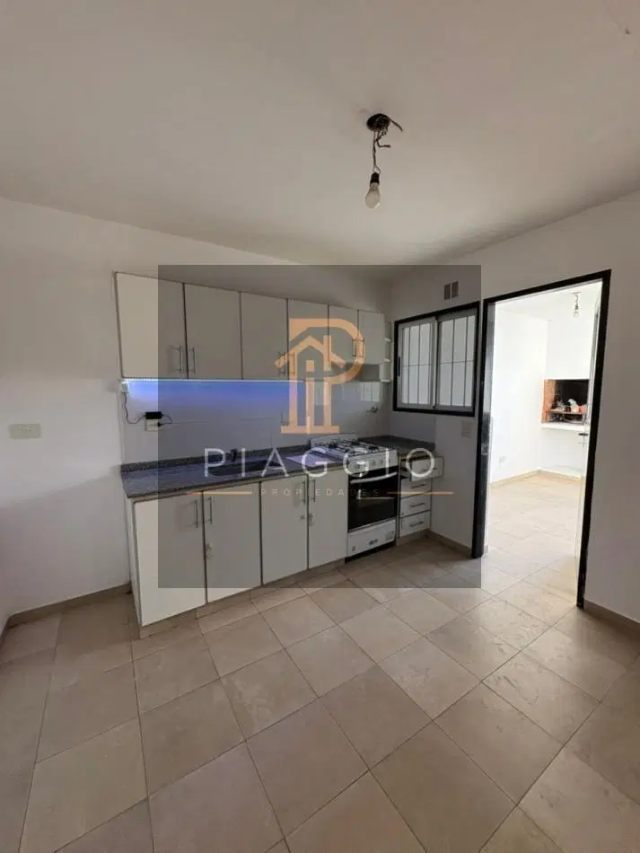 DEPARTAMENTO 3 AMBIENTESEN ALQUILER CON PATIO 2