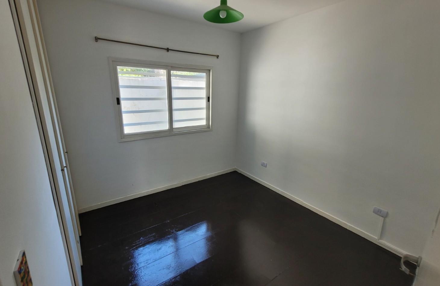 Foto de PH 2 AMBIENTES EN ALQUILER CON COCHERA Y PATIO FLORIDA OESTE, imagen 3