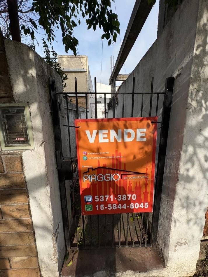 Foto de PH DOS AMBIENTES AL FONDO CON PATIO EN ALQUILER, imagen 1