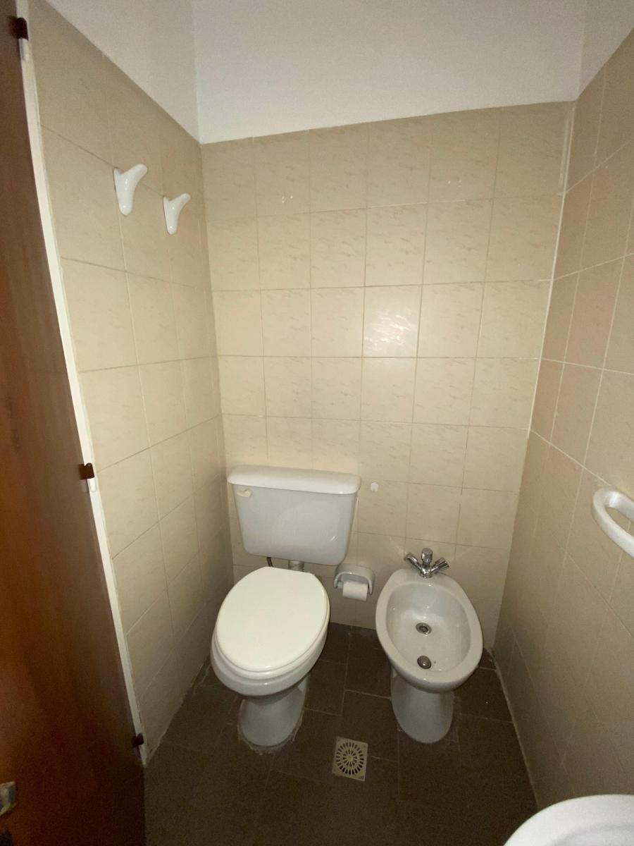 Foto de Vendo Departamento 3 dormitorios Av Peyrredón 619, imagen 4