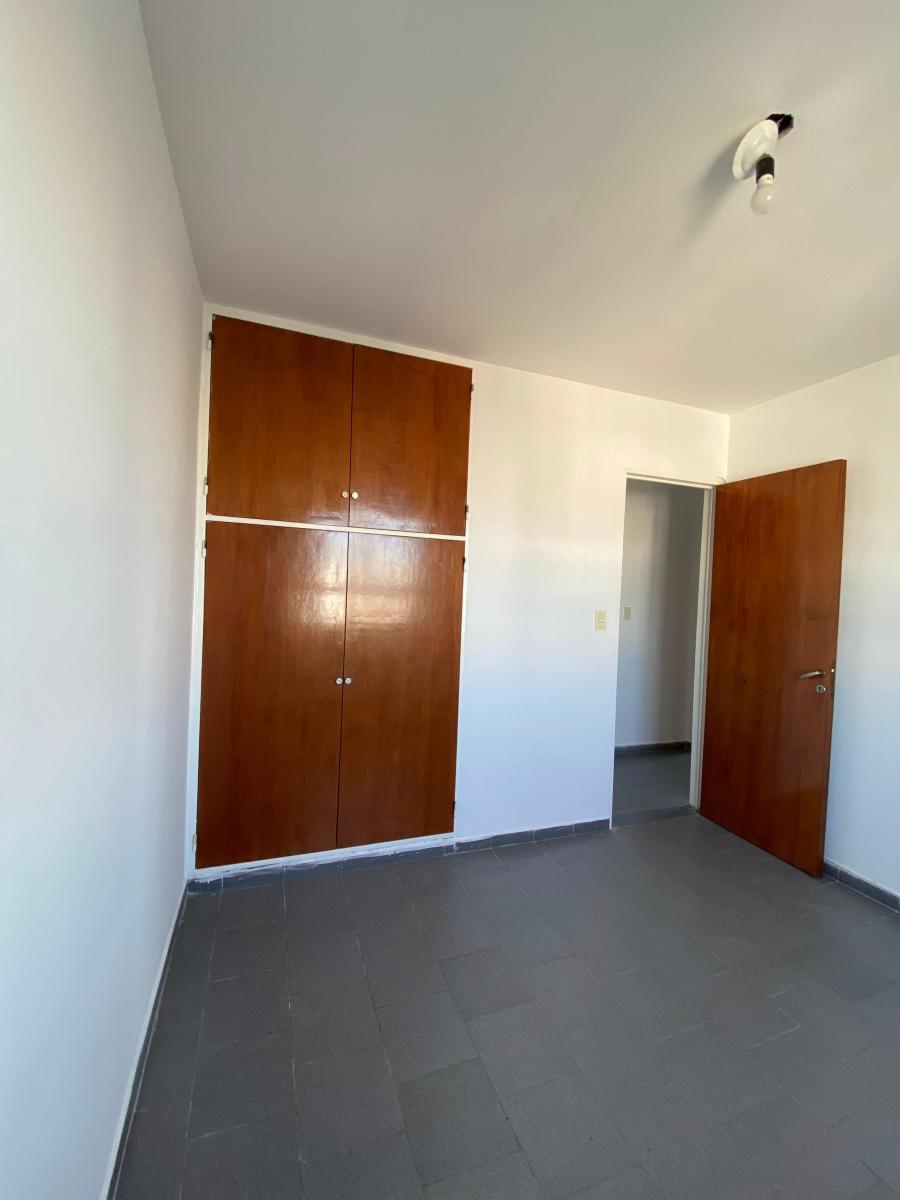Vendo Departamento 3 Dorm. Av Peyrredón 619 5
