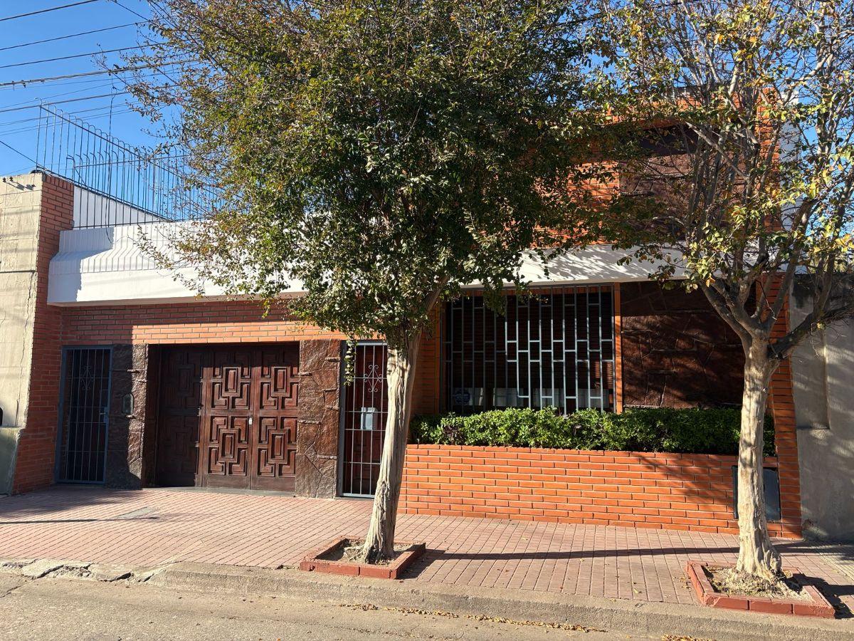 Vendo Casa B° Pueyrredón 3 dormitorios 2 bños