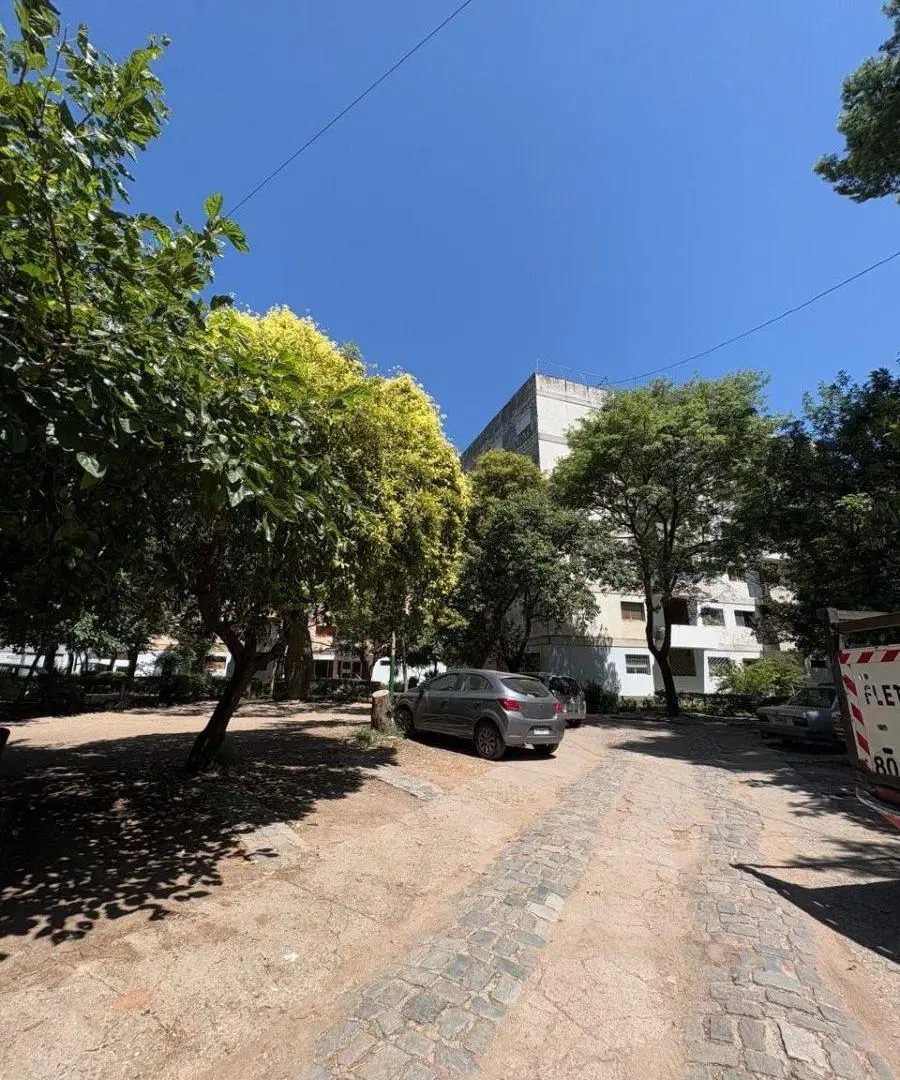 ¡DEPARTAMENTO 3 DORMITORIOS EN COMPLEJO CERRADO EN ALQUILER! – B° SANTA ISABEL (AV. CURAZAO 2400) 4