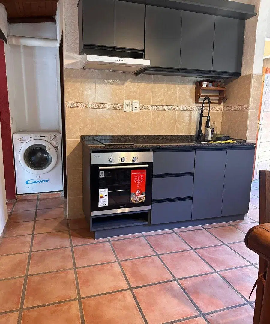 Venta casa en Cuesta Blanca a 250 metros del río. 3