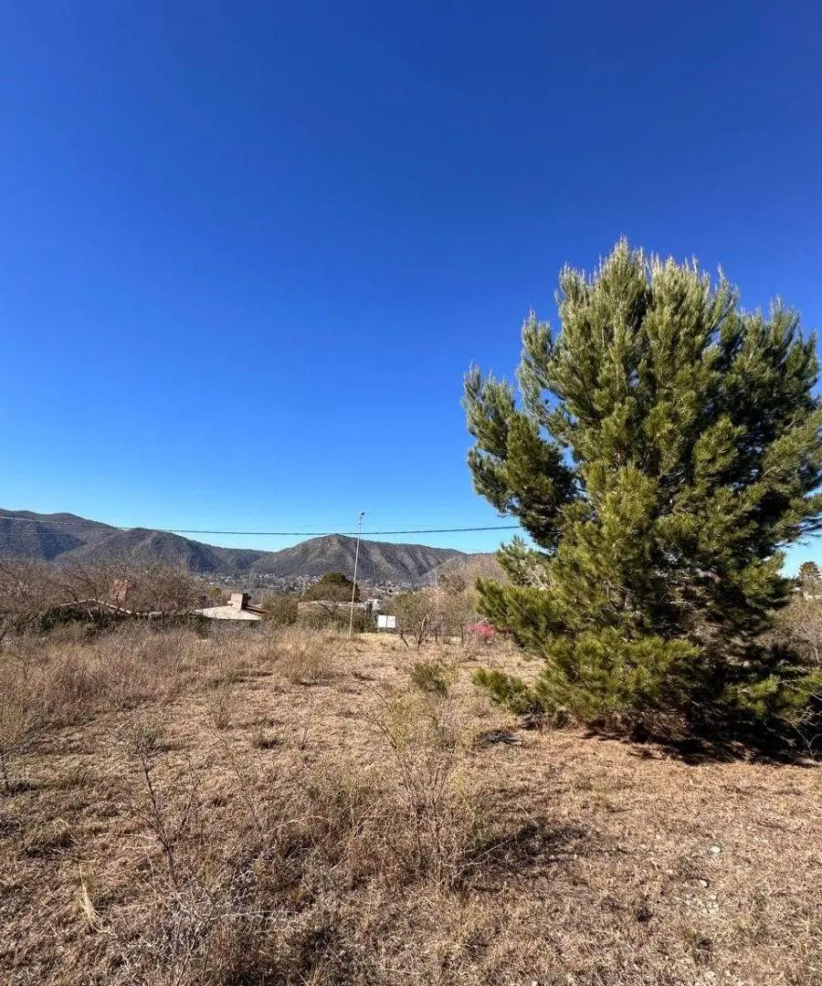 Lote Terreno en Terrazas de Playa de Oro, Villa Carlos Paz. Con escritura 3
