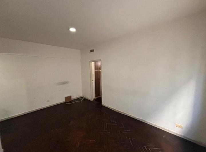 Alquiler 24 meses, dos ambientes zona centro 4