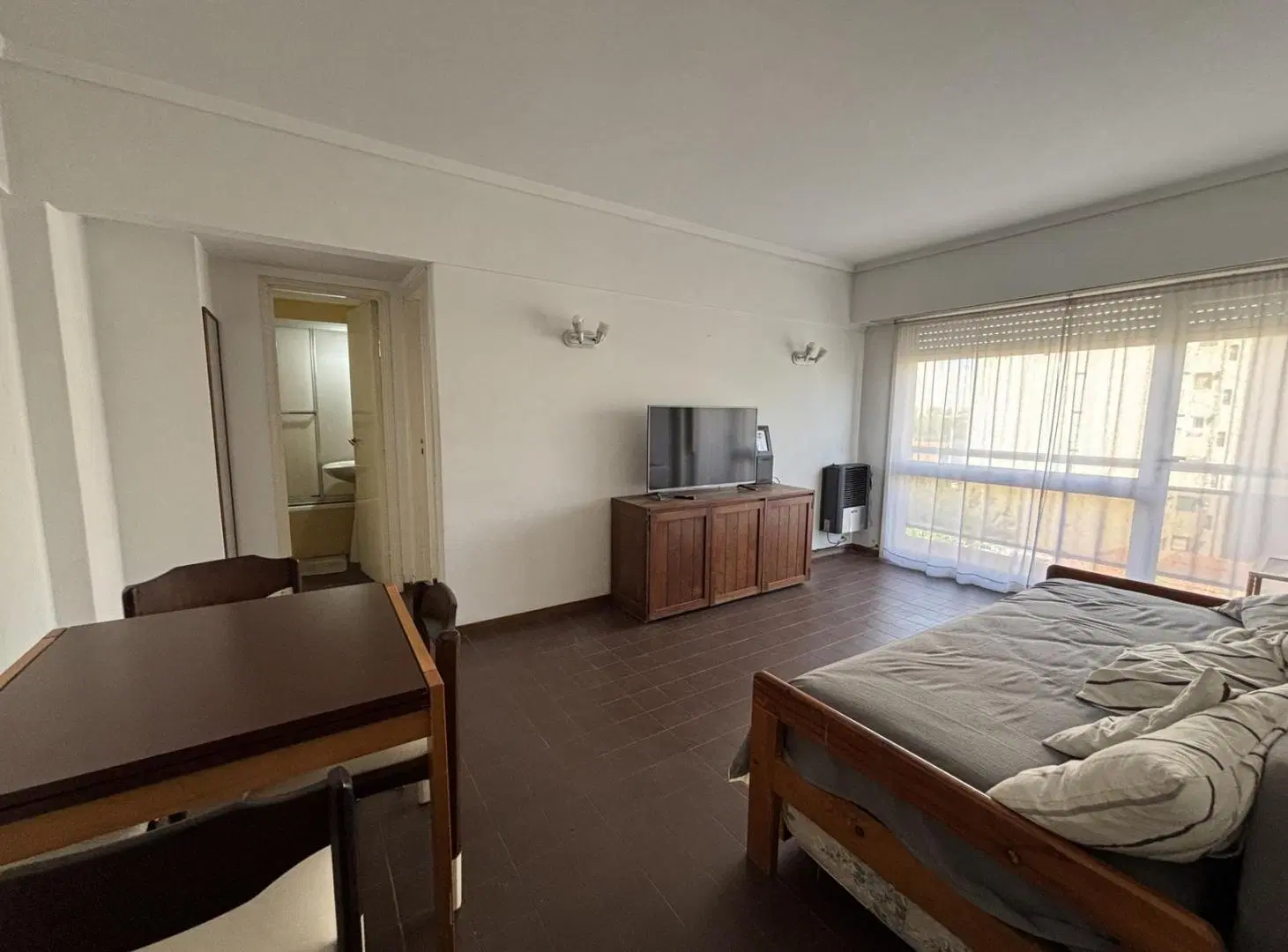 Departamento en zona Aldrey 4