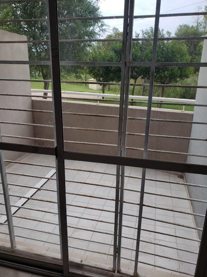 Foto de BALCONES DEL CHATEAU - OPORTUNIDAD 3 DORM -BALCON - COCHERA, imagen 5