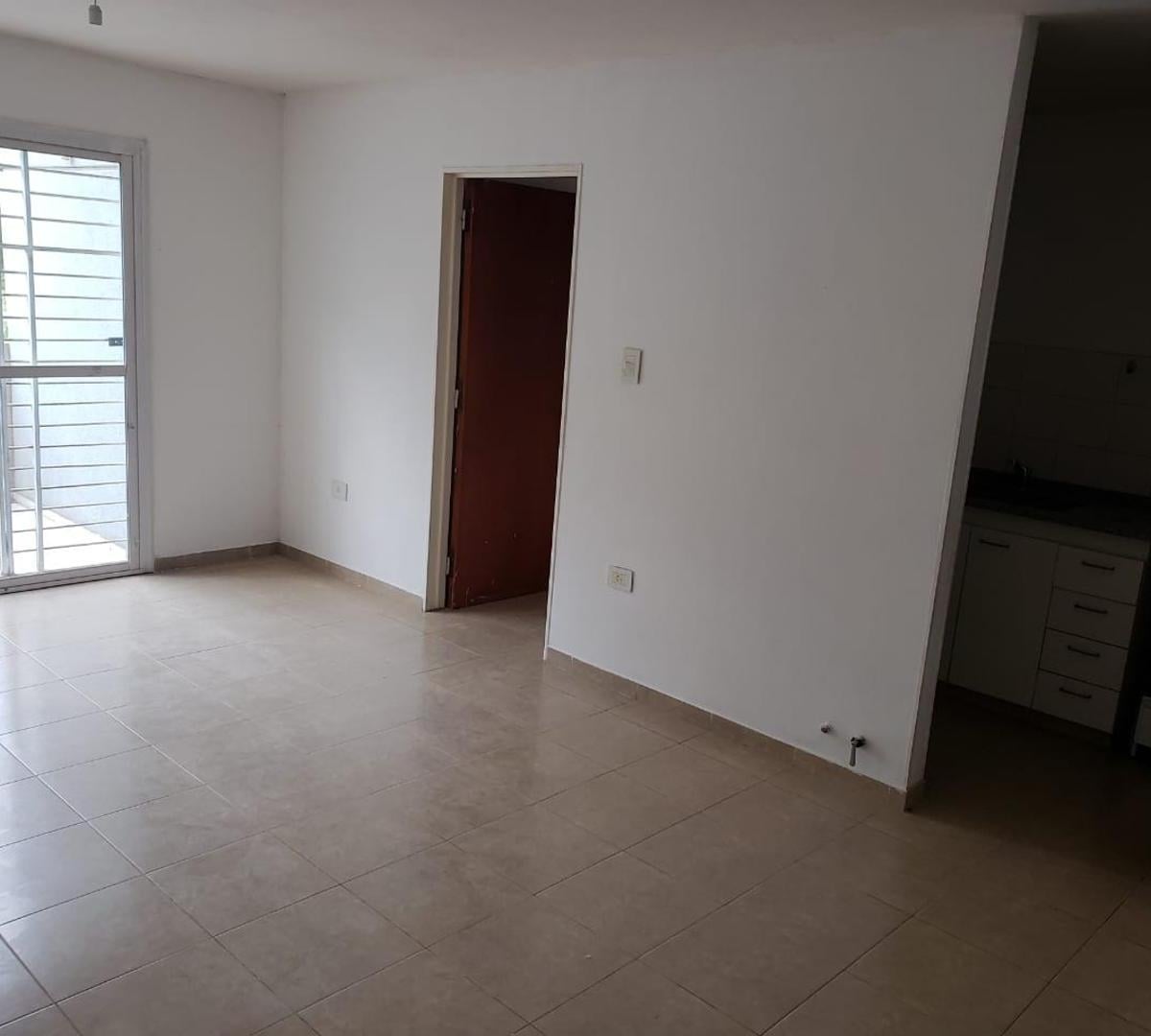 Foto de BALCONES DEL CHATEAU - OPORTUNIDAD 3 DORM -BALCON - COCHERA, imagen 3