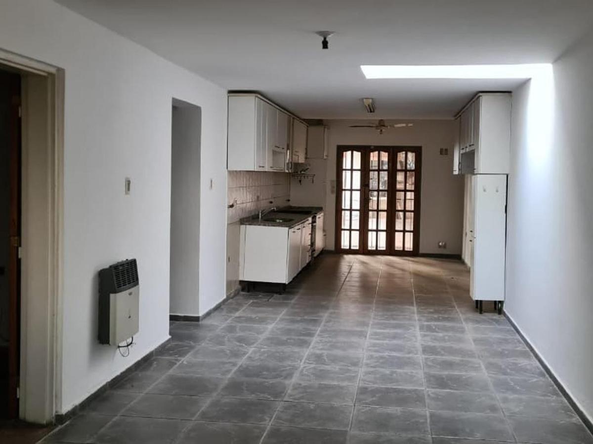 Foto de CASA INAUDI 3 DORM 1 BAÑO C/JACUZZI PISCINA QUINCHO 2 COCHER, imagen 2