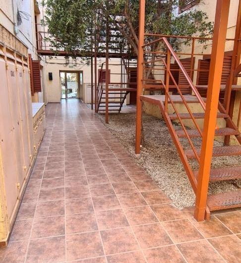 PB CON PATIO PROPIO 1 DORMIT COCINA SEPARADA BAJAS EXPENSAS 5