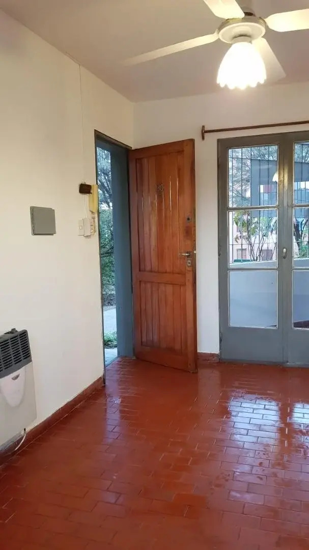 COMPLEJO CERRADO - 2D 1B LIV. COM. COCINA COM BALCON COCHER 1