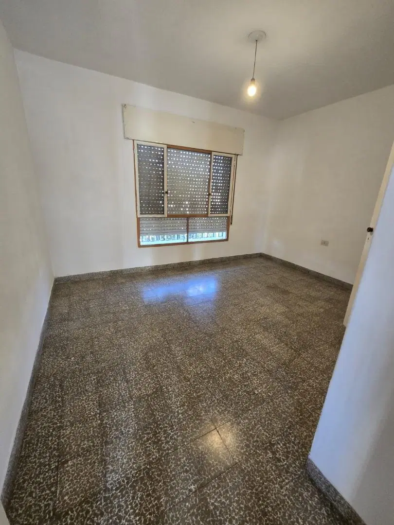 DEPTO P.A. 2 DORM 1 BAÑO LIV-COM MUY AMPLIO, PATIO C/ASADOR 5