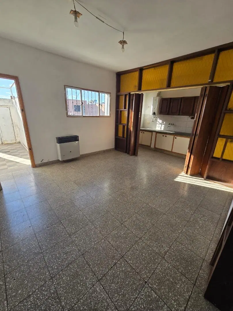 DEPTO P.A. 2 DORM 1 BAÑO LIV-COM MUY AMPLIO, PATIO C/ASADOR 2