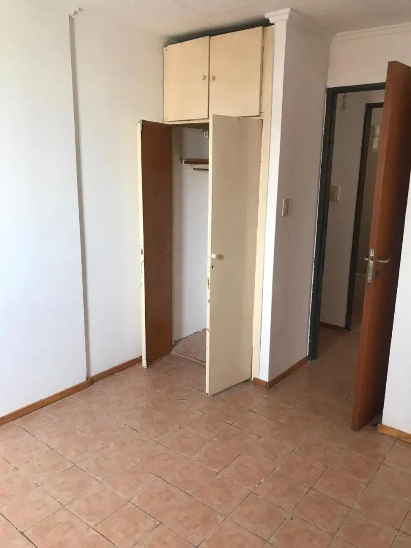 OPORTUNIDAD 1 DORMITORIO 1 BAÑO LIV COM BALCON FRENTE 4