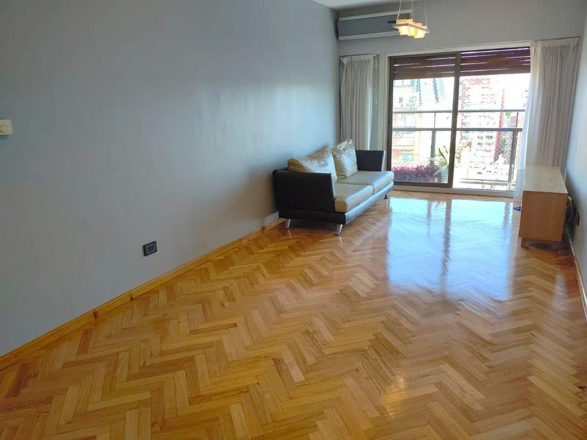 Impecable departamento de 3 ambientes con balcón al contrafrente c/cochera y baulera 3
