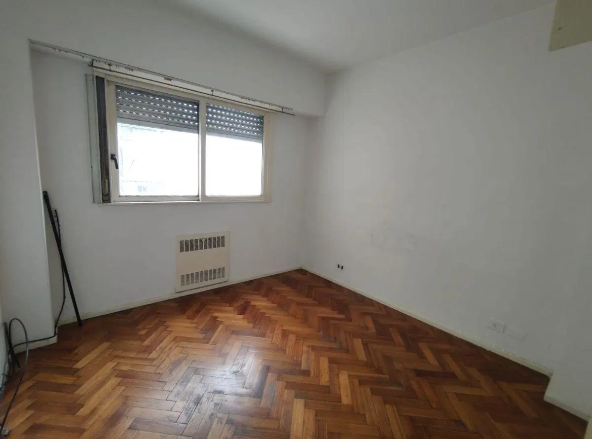 Amplio Depto. de 2 ambientes con una superficie total de 52 m² 5