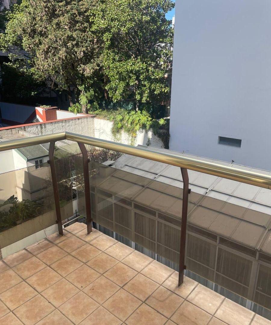 Foto de Olazabal 2800 Excelente semipiso de 3 amb al contrafrente con balcón y, imagen 3