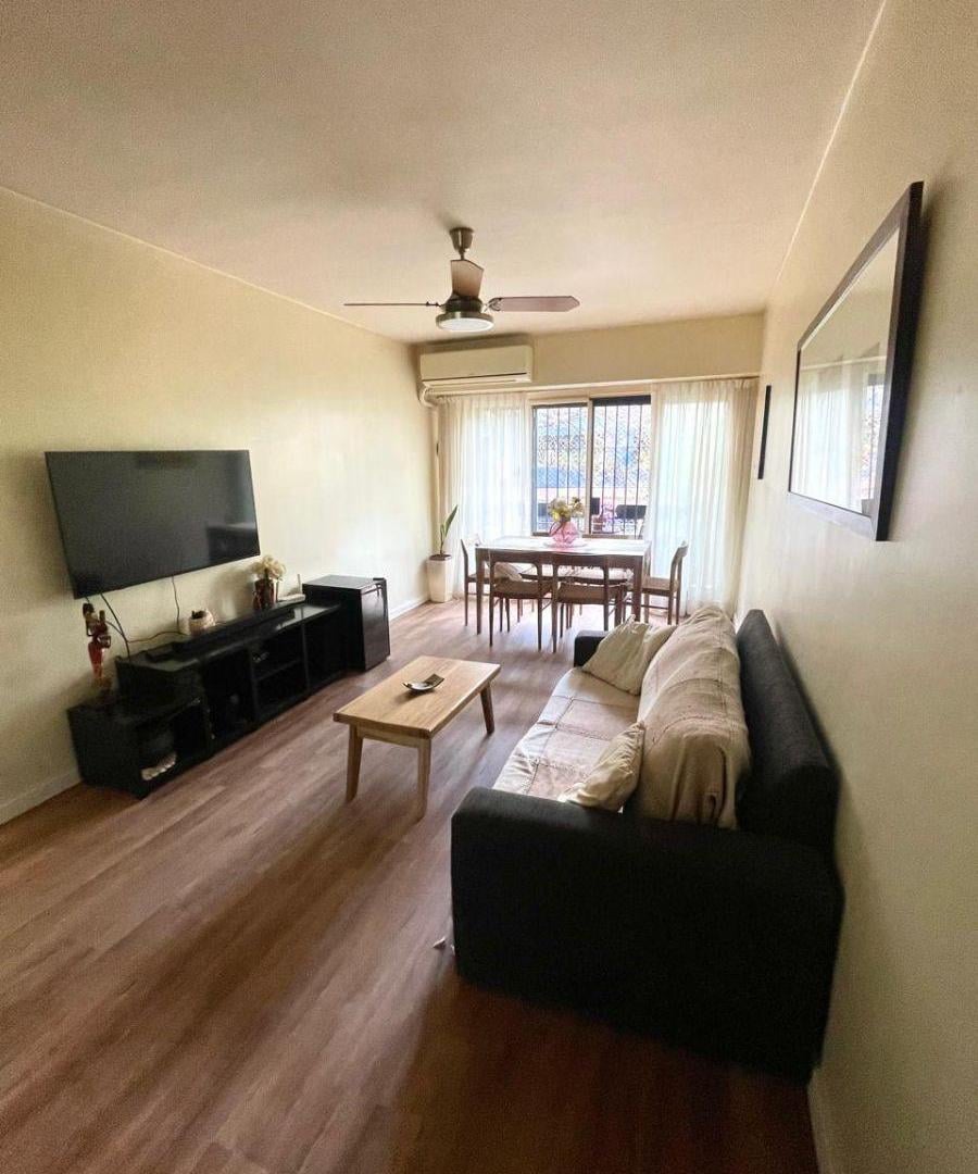 Foto de Semipiso 3 Amb al Frente c/balcón y terraza privada. Reciclado, imagen 3