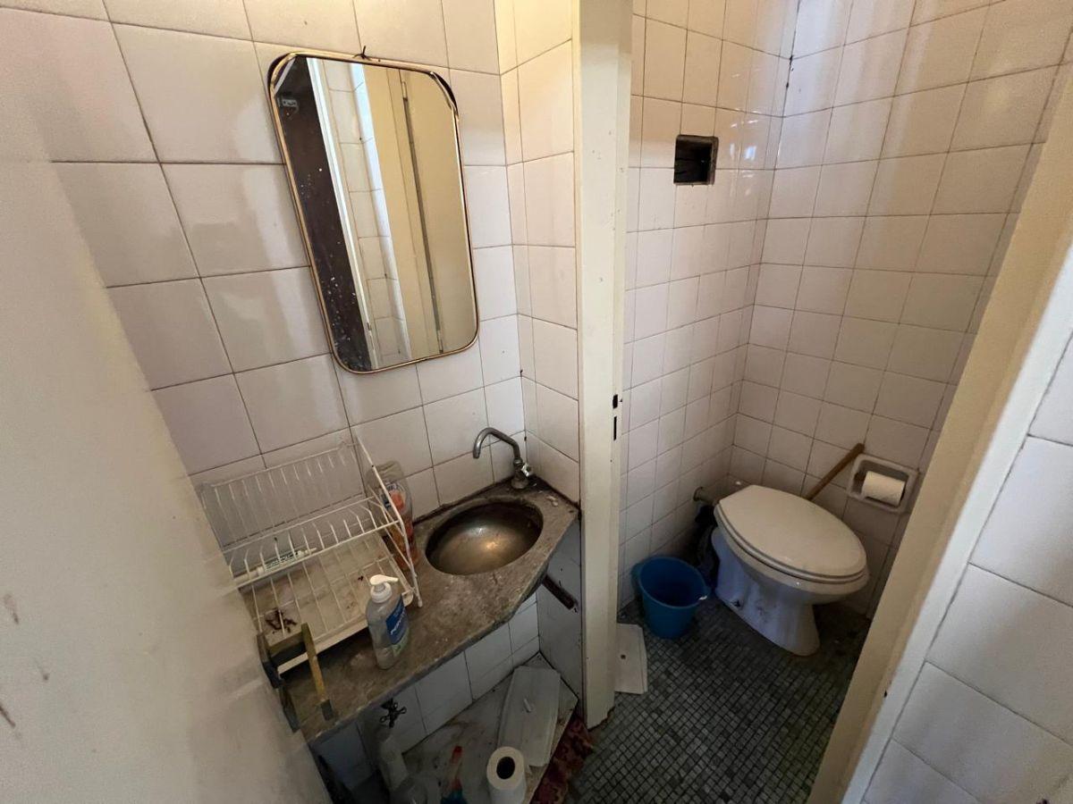Foto de Oficina en venta en Balvanera, 2 despachos. Baño privado., imagen 4