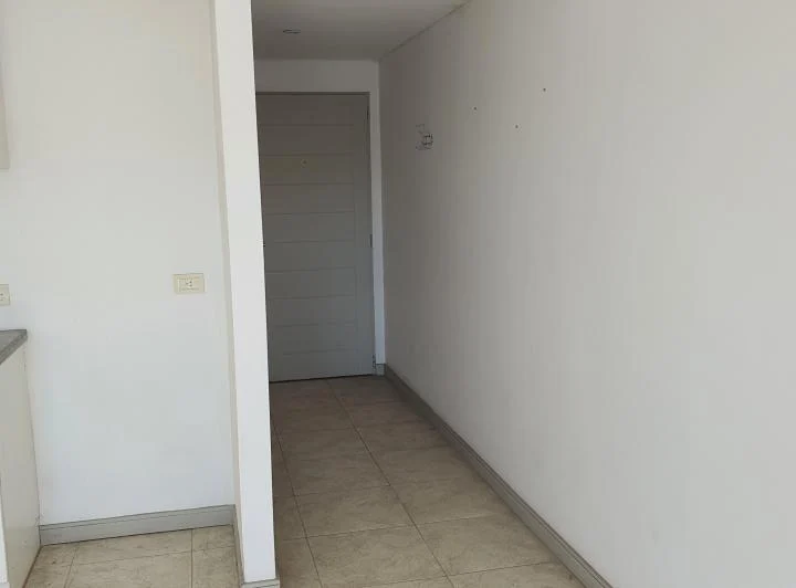 LUMINOSO MONOAMBIENTE CON BUENA VISTA - NORDELTA 5