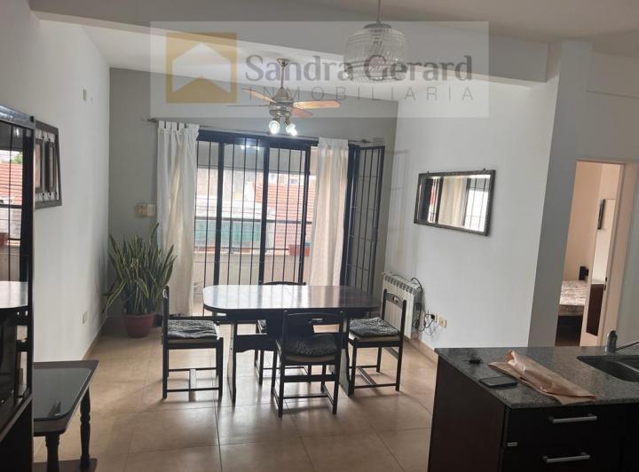 DEPARTAMENTO EN ZONA CÉNTRICA, A METROS DE LA COSTANERA SAMPEDRINA 1