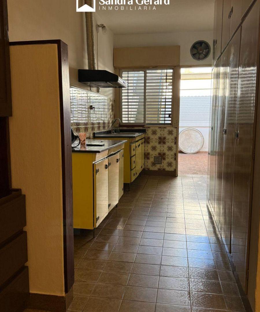 Foto de VENTA- CHALET 3 DORMITORIOS - EXCELENTE UBICACIÓN - SAN PEDRO, imagen 4