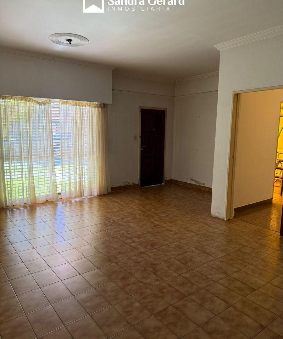 Foto de VENTA- CHALET 3 DORMITORIOS - EXCELENTE UBICACIÓN - SAN PEDRO, imagen 3