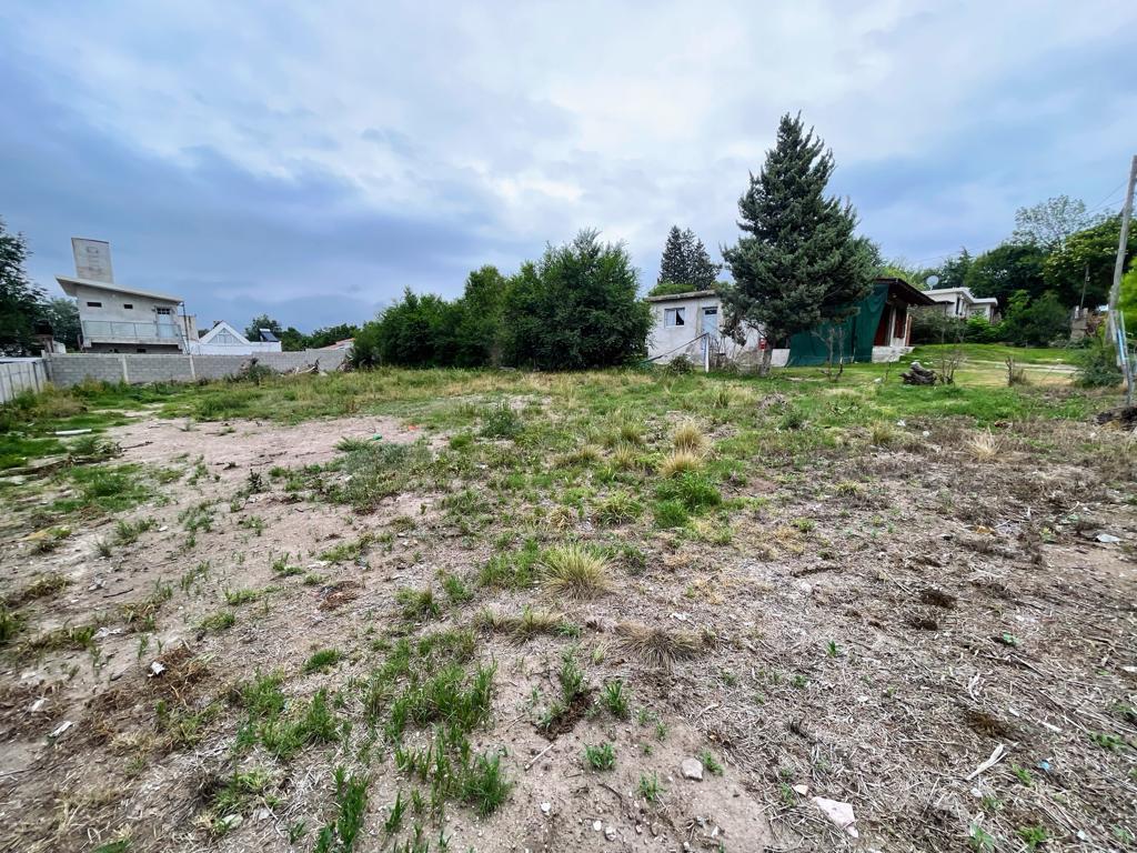 Lote en Venta de 700 m² en Solares de Playa de Oro, Villa Carlos Paz. 2