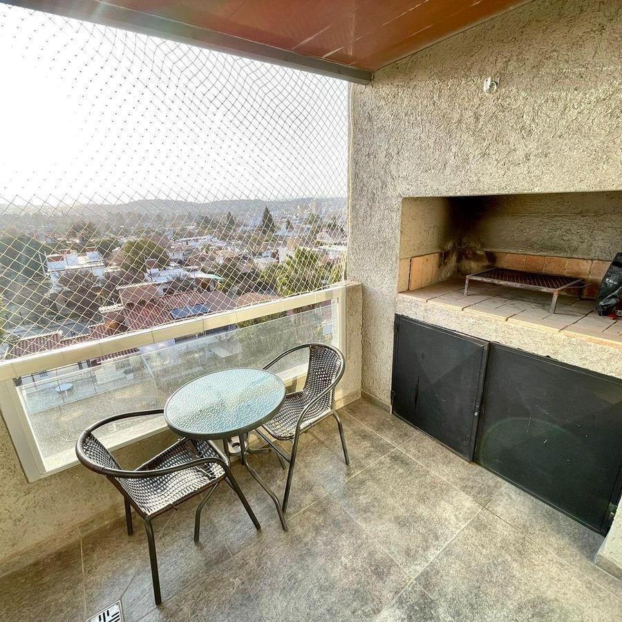 Departamento, Venta 2 Dorm., 2 Baños, 2 Cocheras, Pileta. Villa Carlos Paz. 2