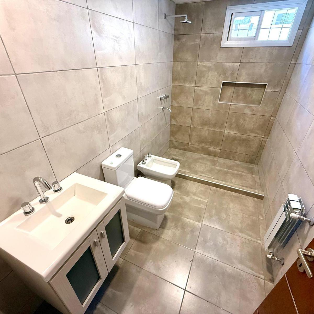 Departamento en Venta Villa Carlos Paz 160 m 3 Dorm. 2 Baños 5