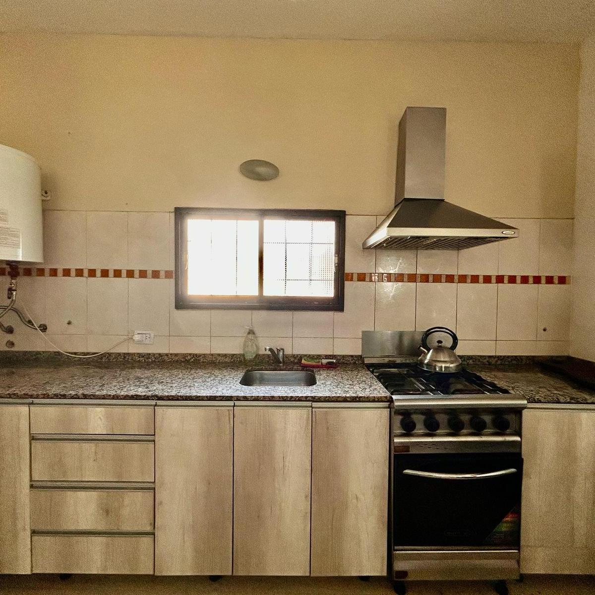 Casa en Venta en Tanti. 2 Dorm., Pileta, a 2 Cuadras de La Ruta 28 4