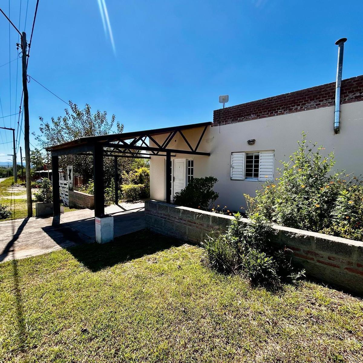 Casa en Venta en Tanti. 2 Dorm., Pileta, a 2 Cuadras de La Ruta 28 2