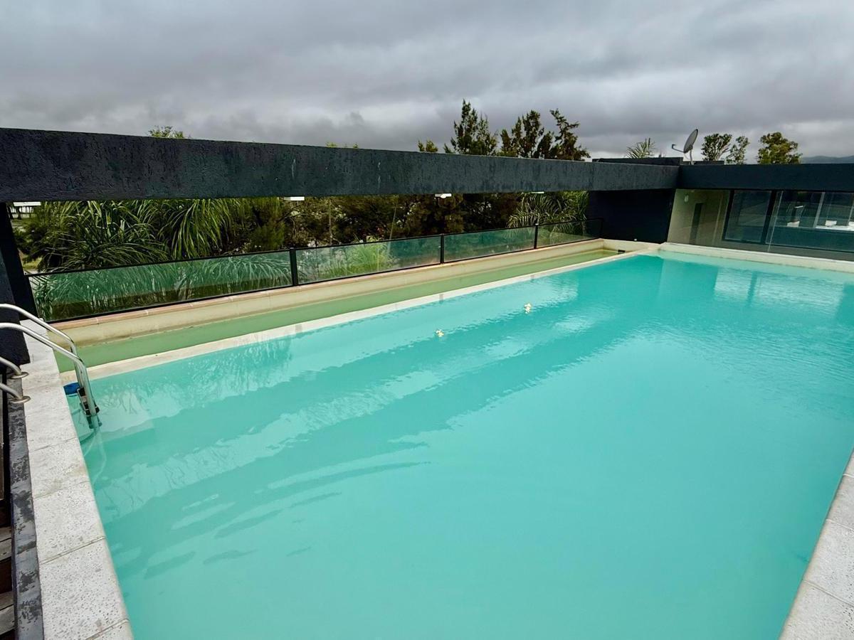 Venta Departamento 3 Dorm. 3 Baños Cocheras Carlos Paz 5