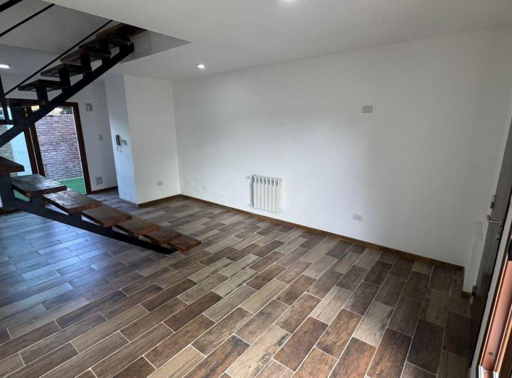 Venta Departamento 2 dormitorios, 2 baños, Cochera y Pileta en Villa Carlos Paz 5