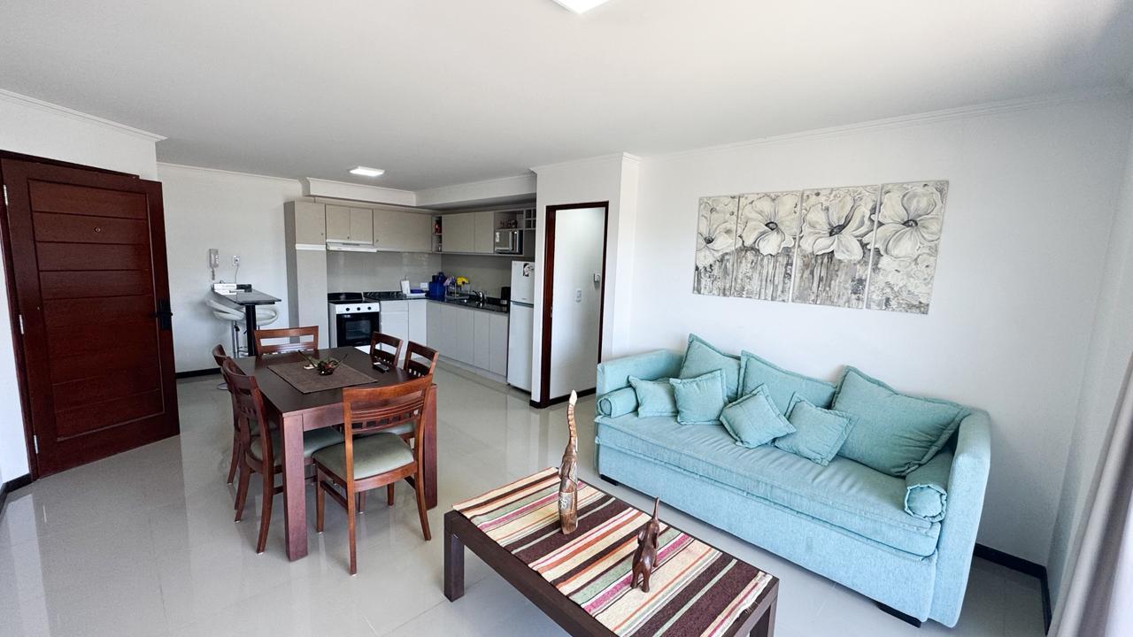Venta Departamento 2 dormitorios con balcón, vista, cochera y amenities