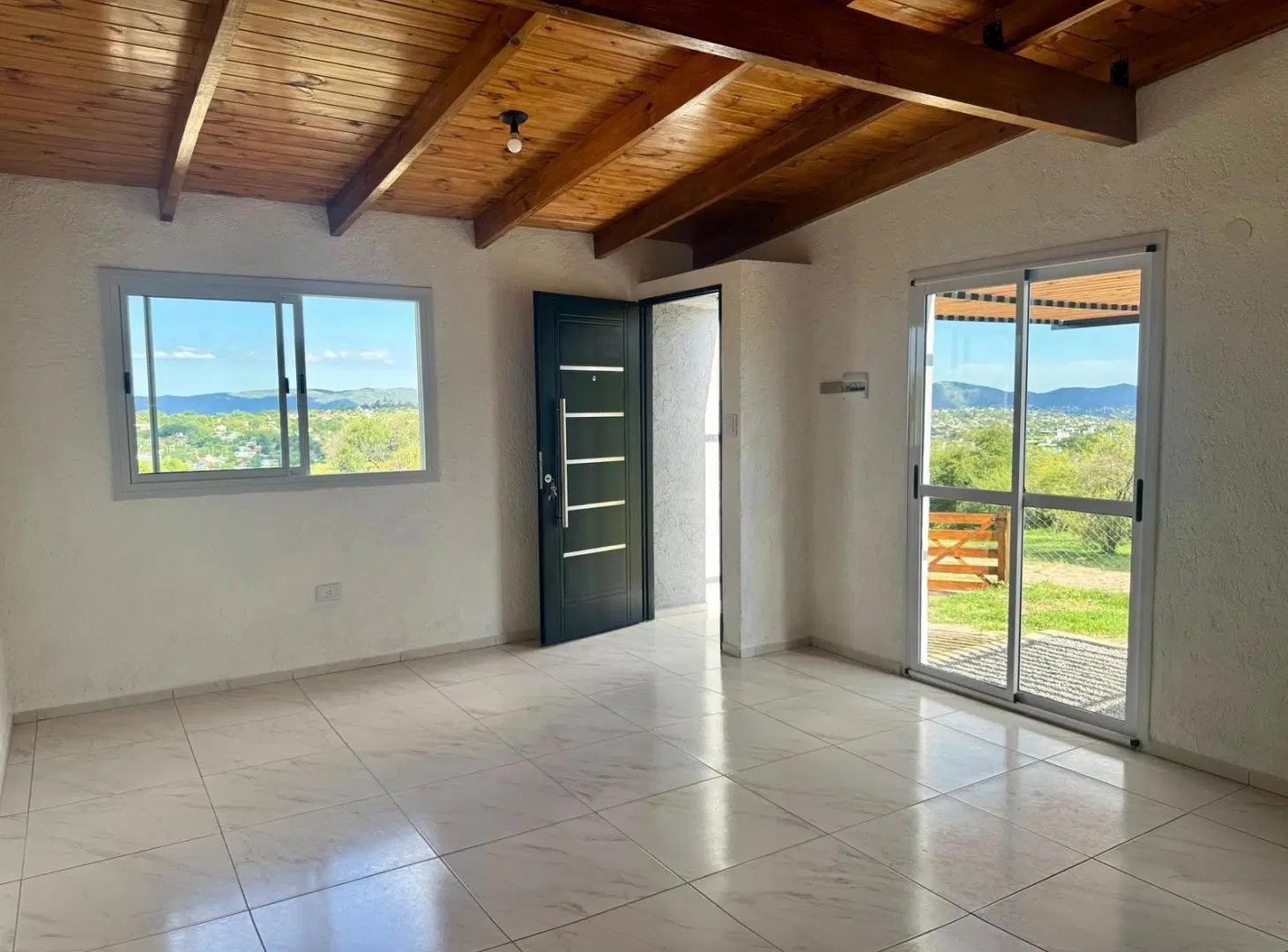Casa a estrenar en venta, 2 dormitorios, a 15 minutos de Carlos Paz. 5