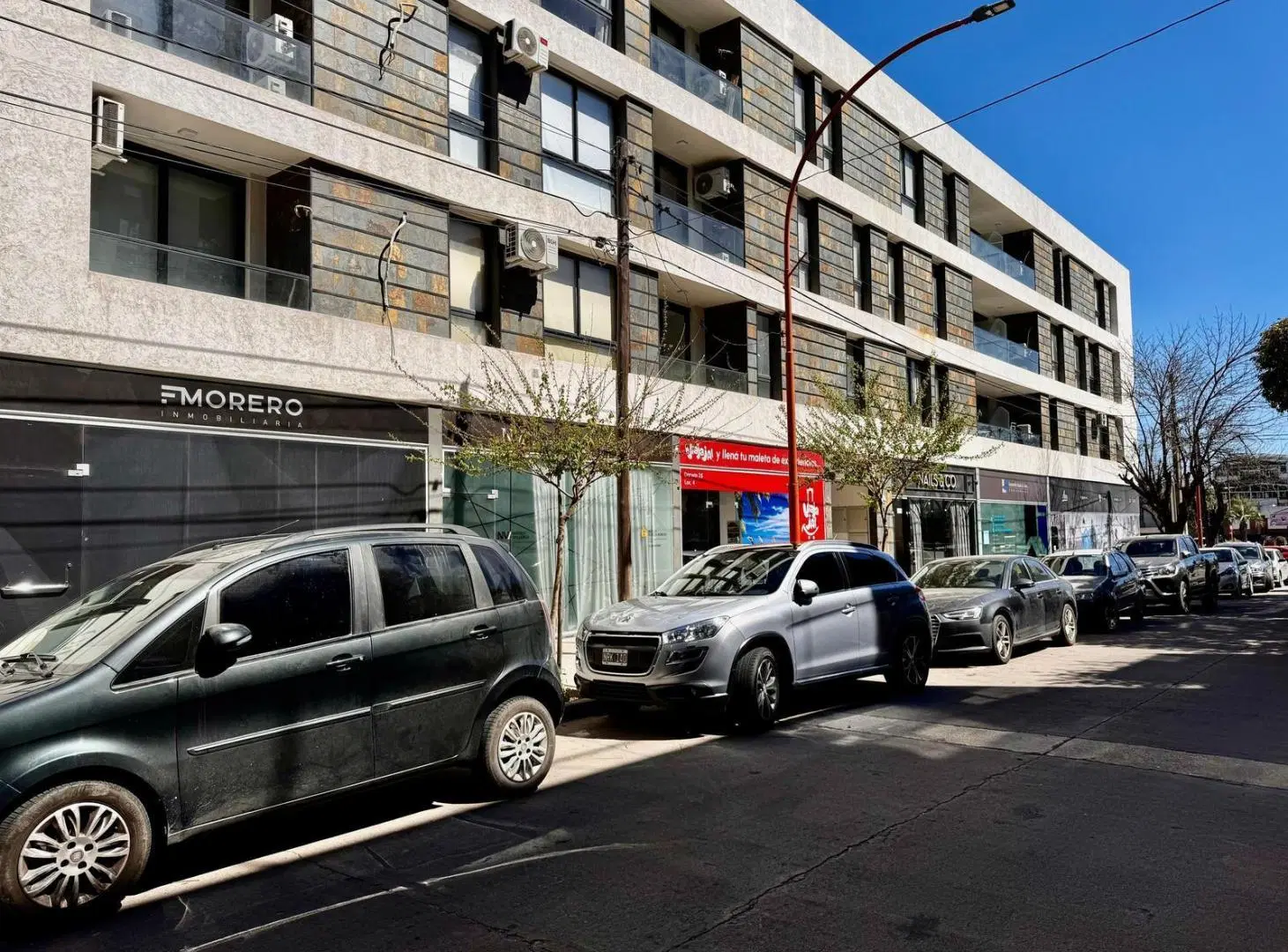 Departamento venta 2 dormitorios, 2 baños, balcon, pileta. Centro, Carlos Paz. 3