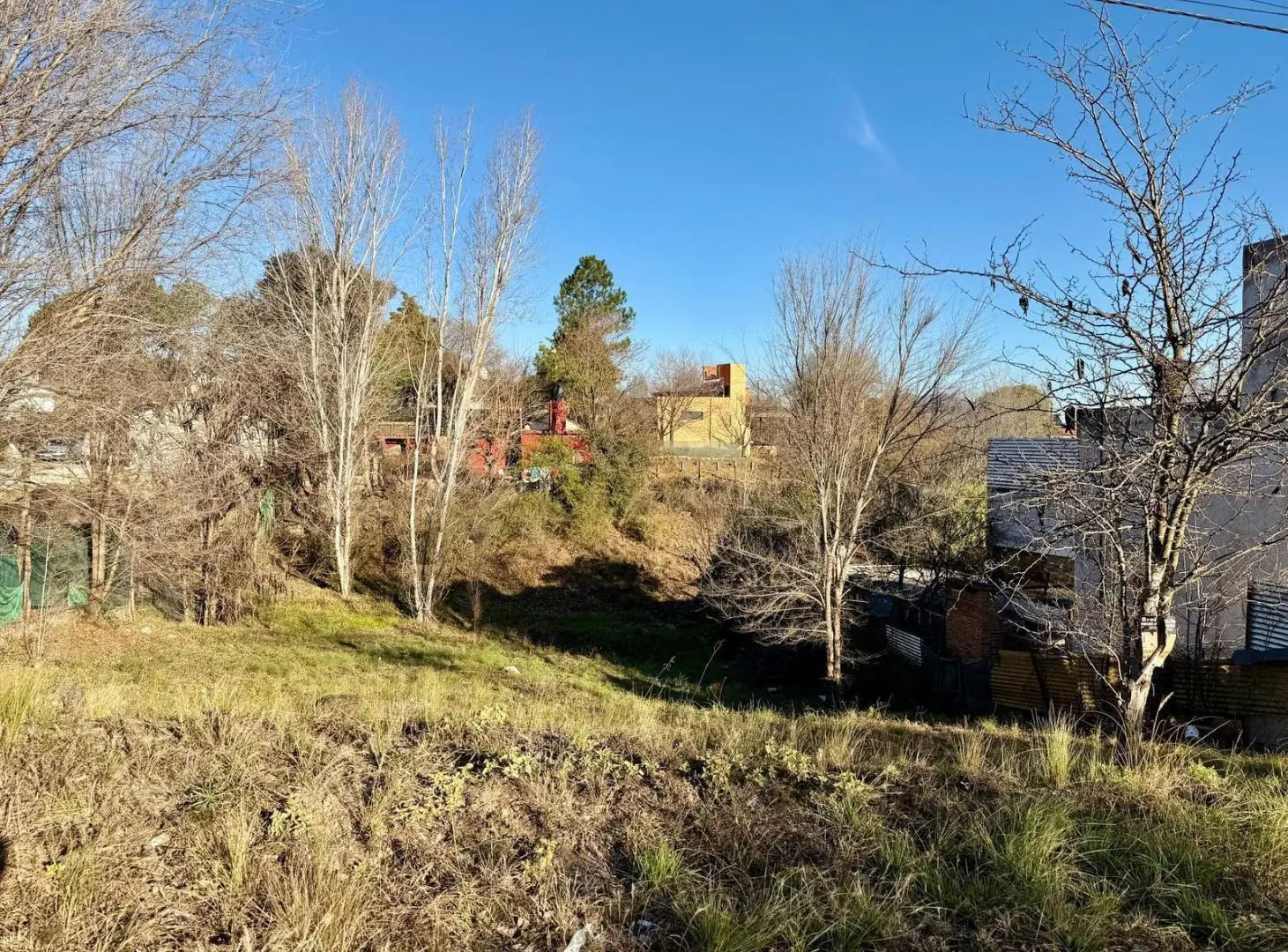 Terreno en venta, 715 m2. A 2 cuadras del rio. San Antonio 4