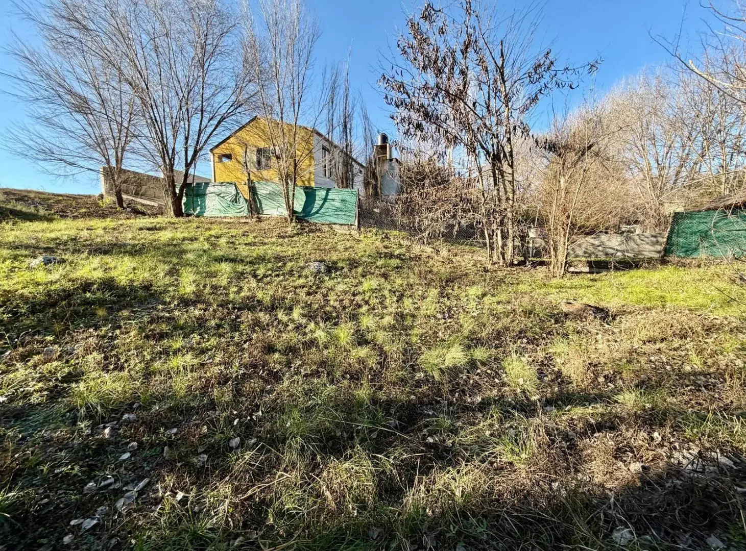 Terreno en venta, 715 m2. A 2 cuadras del rio. San Antonio 1