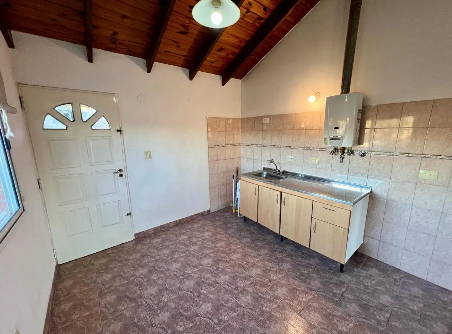 Casa en venta , 2 dormitorios, patio, la Quinta, Villa Carlos Paz 4