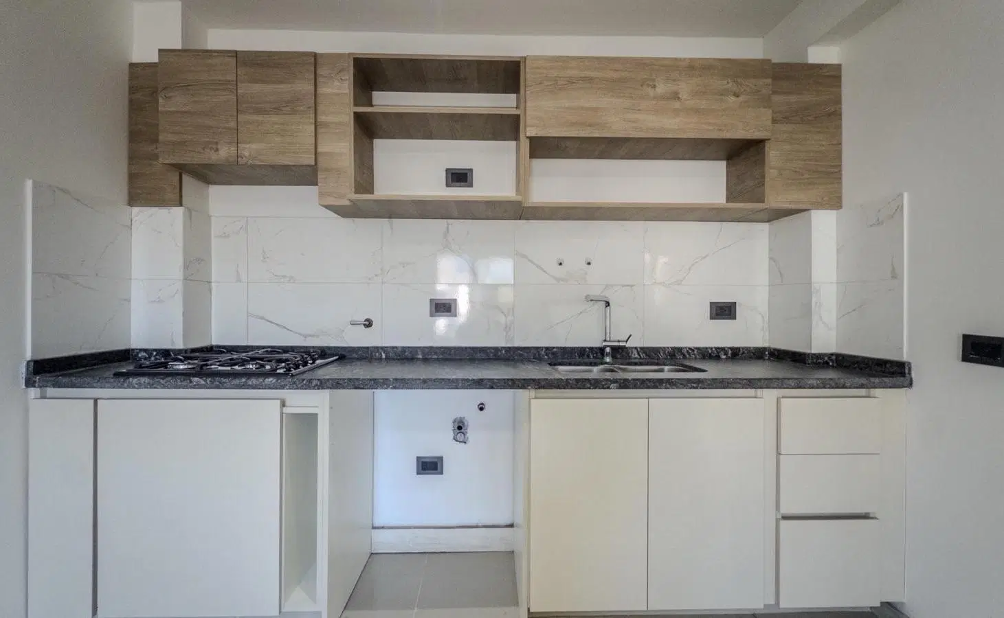 Departamento 1 dormitorio, balcón, amenities y cochera en venta. Barrio Centro, Villa Carlos Paz 3